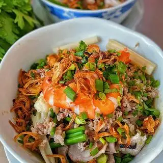 Hủ tiếu mì khô đặc biệt - 85.000 ₫ tại We Food - Hủ Tiếu Nam Vang - Hoàng Diệu 2