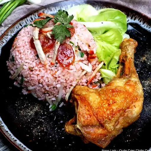 Cơm chiên dương châu gà - 75.000 ₫ tại Ngọc Linh - Quán Cơm Chiên - Phan Văn Trường