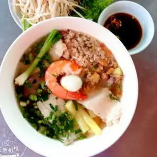 Nui nam vang - 85.000 ₫ tại Hủ Tiếu Nam Vang Hồng Phát - Trần Não