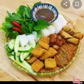 Hình ảnh Bún đậu nem rán và chả cốm