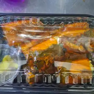 Bánh tráng cuốn thập cẩm chay chấm sốt - 49.000 ₫ tại Bánh Tráng 1989 - Bánh Tráng Trộn & Bánh Tráng Cuốn - Đông Hồ