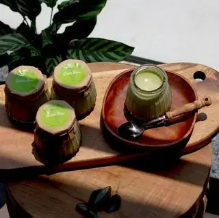 Hình ảnh Bánh flan lá dứa