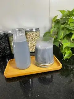 Hình ảnh Sữa đậu nành mè đen béo bùi dinh dưỡng