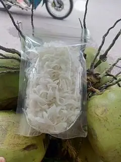 Hình ảnh mứt dừa non 5lạng 