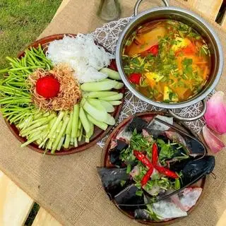Lẩu cá lăng nấu măng chua - 250.000 ₫ tại Lẩu Cá Kèo Mưa Rừng - Sư Thiện Chiếu