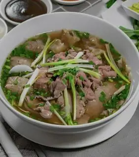 Phở đặc biệt - 75.000 ₫ tại Hai Lâm - Phở Bò, Lẩu Bò & Lẩu Gà - Đường Số 6