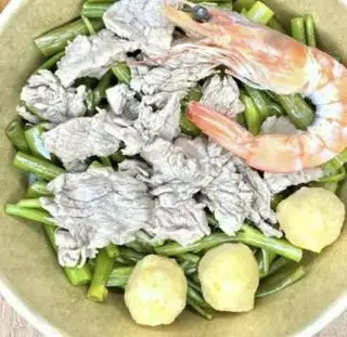 Hình ảnh Bún Thái Tôm Bò