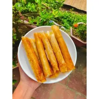 Hình ảnh Nem chua rán vỏ giòn loại to