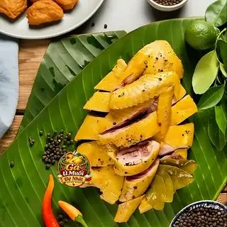 Gà Ủ Muối Hoa Tiêu 1/2 Con ( Chặt Sẵn ) + Kèm 2 Hũ Sốt Chấm Muối Hoa Tiêu  - 127.000 ₫ tại Gà Ủ Muối Hoa Tiêu Đệ Nhất - Sư Vạn Hạnh 