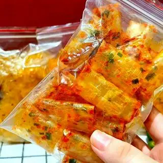 Hình ảnh Bánh Tráng Cuộn Tép Hành