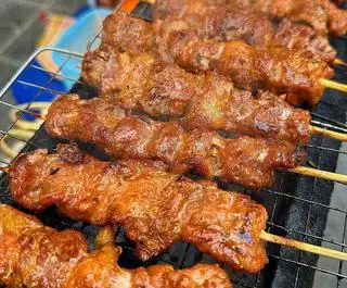 Thịt xiên nướng - 23.000 ₫ tại Bánh Mì & Bún Thịt Nướng Anh Thư - Tôn Đản