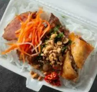 combo 2hộp bún thịt nướng chả giò +2 ly nước cam - 150.000 ₫ tại Quán 448 - Gỏi Cuốn & Bún Thịt Nướng - Huỳnh Tấn Phát