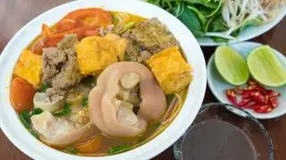 Bún Riêu Cua + Giò - 55.000 ₫ tại Bún Riêu & Canh Bún - Lê Hồng Phong	