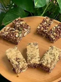 Hình ảnh Gạo lứt chà bông mix hạt - 1 thanh