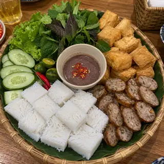 Hình ảnh Bún Đậu Dồi Sụn