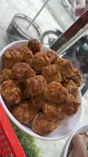 Viên riêu cua thêm - 5.000 ₫ tại Bún Riêu & Canh Bún Di Dũng - Phan Anh