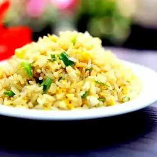 Cơm chiên thêm - 10.000 ₫ tại Quán Ăn Hương Ký - Cơm Gà Xối Mỡ & Mì Xào - 178 Phan Văn Trị
