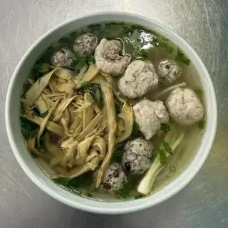 Hình ảnh Bún mọc măng khô