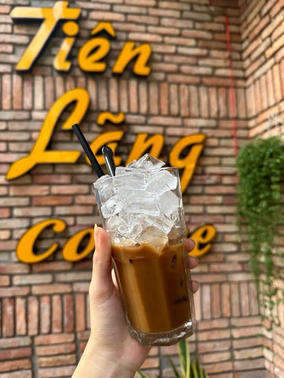 Cà phê sữa - 33.000 ₫ tại Tiên Lãng Coffee - Võ Văn Kiệt