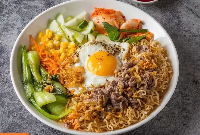 Mì trộn Hàn Quốc - 38.000 ₫ tại Cơm Trộn & Mì Trộn 251 - Bàu Cát