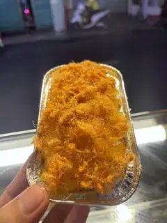 bánh mì phô mai trứng muối  - 30.000 ₫ tại Tiệm Bánh Gia Phong - Nguyễn Thượng Hiền