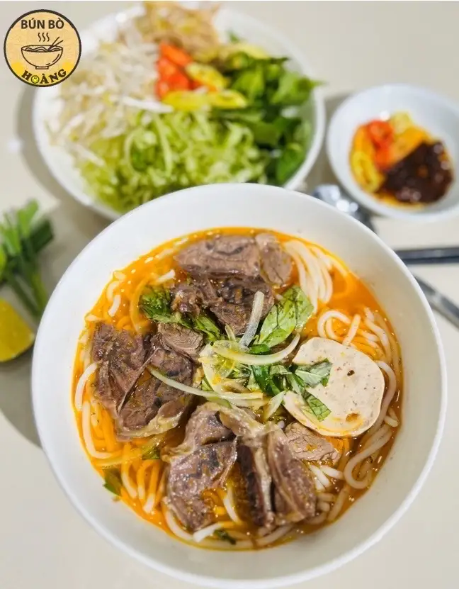 Hình ảnh Bún bò bắp - chả