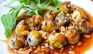 Cút lộn xào me x 10 trái - 30.000 ₫ tại Bột Chiên & Ăn Vặt - Đường 79