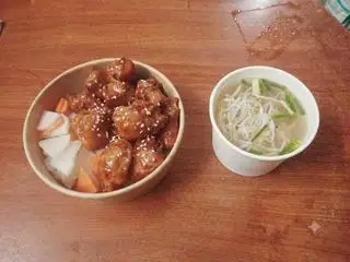 Hình ảnh CƠM GÀ CHIÊN NGỌT CAY