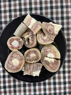 Hình ảnh Đuôi bò thêm