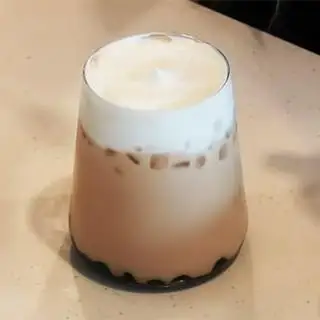 Trà Sữa Kem Cheese - 38.000 ₫ tại Cơm Văn Phòng, Coffee & Trà Sữa B&D - Vành Đai Tây