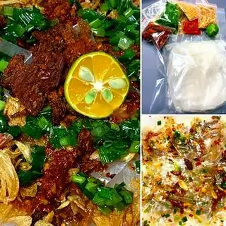 Bánh tráng phơi sương mỡ hành - khô bò - hành phi - muối - sate - tỏi - 30.000 ₫ tại Bánh Tráng Muối Tỏi Tóp Mỡ Nguyễn Khoái - Nguyễn Khoái