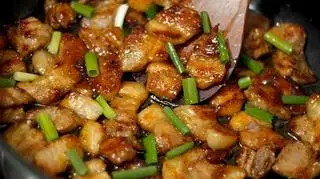Thịt rang cháy cạnh  - 52.000 ₫ tại Bếp Nhà - Bùi Hữu Nghĩa