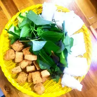 Bún Đậu  - 28.000 ₫ tại Hồng Hà Quán - Bún Đậu Mắm Tôm Hà Nội - Âu Dương Lân