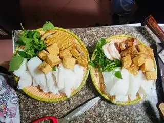 Hình ảnh Bún Đậu Chả Cốm, Dồi Sụn