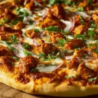 Chicken Tikka Pizza - 488.000 ₫ tại Bombay Bites India Restaurant - Bùi Viện
