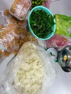 Hình ảnh 1Ký Bánh Tráng Ủ Bơ + 70gr Muối Sặc