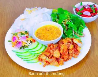 Hình ảnh Bánh ướt thịt nướng - đĩa lớn