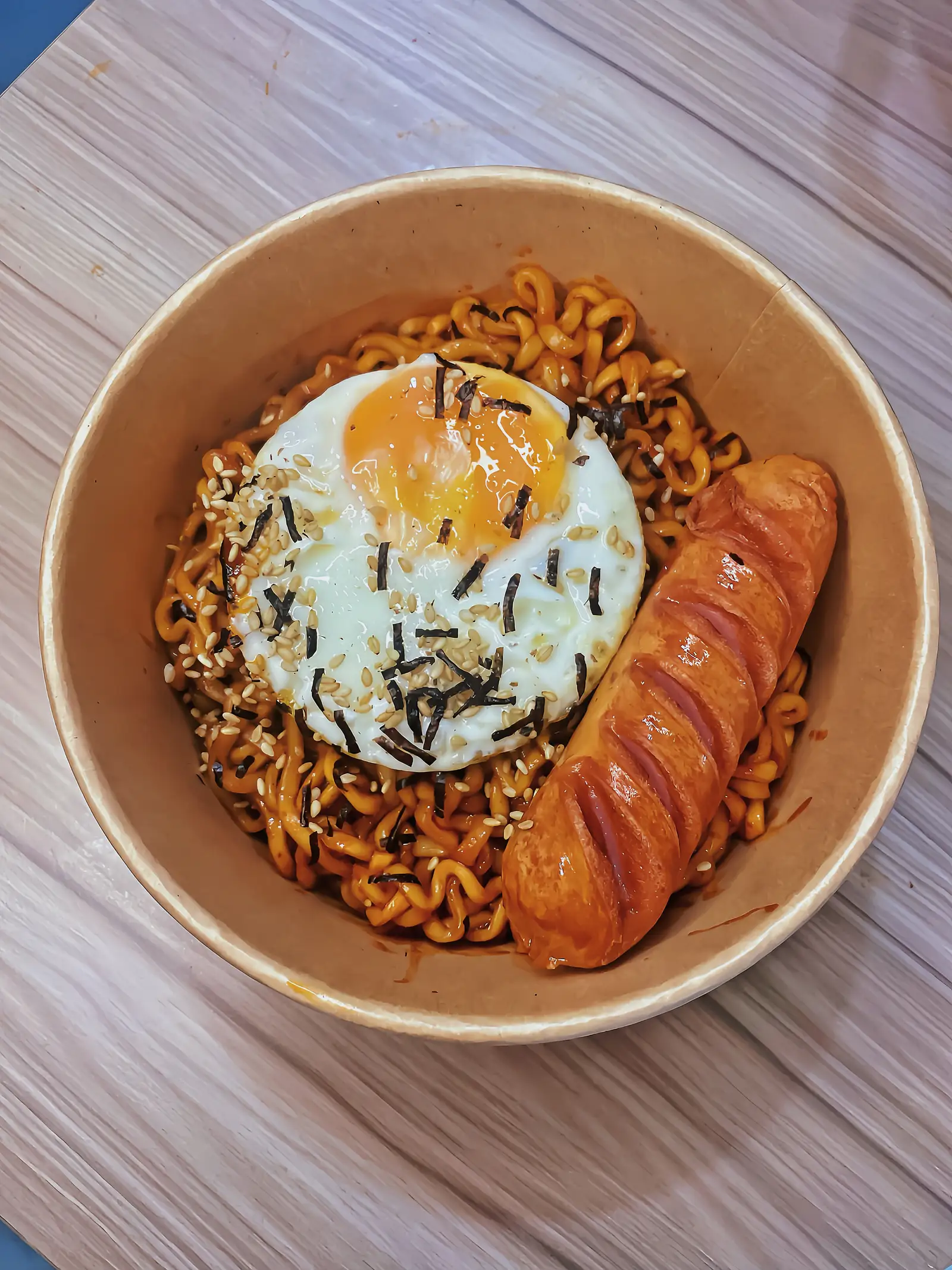 Mì Samyang Trộn + Trứng + Xúc Xích - 79.000 ₫ tại Ghiền Đồ Hàn - Gà Rán Hàn Quốc - Thép Mới