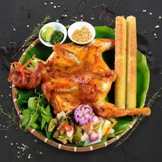 Gà Nướng Sốt Cay + 1 ống Cơm Lam  - 220.000 ₫ tại Gà Nướng A Duy - Gà Nướng Sốt Cay - Nguyễn Thái Sơn