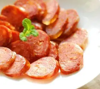 Hình ảnh Lạp xưởng