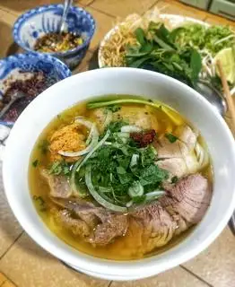 Bún Bò Mười Cẩm ?/ Thập Cẩm (KHÔNG CÓ GIÒ HEO) - 115.000 ₫ tại Bún Bò Hậu Bến Ngự - Hồ Hảo Hớn