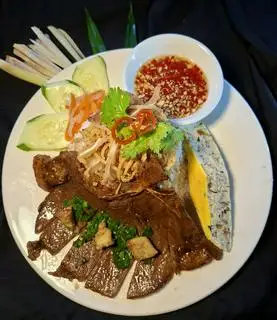 Hình ảnh Cơm Tấm Sườn Bì Chả