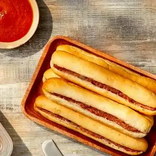 Bánh mỳ que pate - 8.000 ₫ tại Tâm Cook Plus - Pate Cột Đèn Đặc Sản Hải Phòng - 90 Hồng Hà