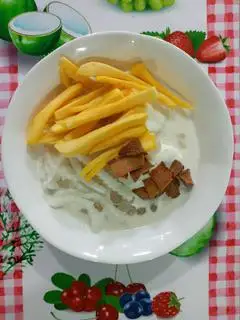 Chè dừa dầm mít - 45.000 ₫ tại Chè Dừa Thái Lan Cô Quyên