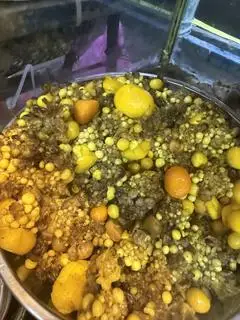 Hình ảnh Đùm trứng non nướng