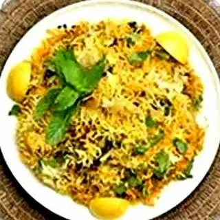 Chicken biryani - 120.000 ₫ tại Kolkatta Indian Restaurant - Nguyễn Thị Minh Khai