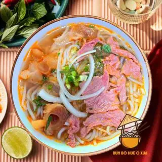 BÚN BÒ HUẾ (TÁI, GÂN) - 72.000 ₫ tại Bún Bò Huế O Xưa - Đường Số 11N