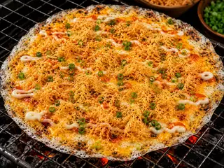 Hình ảnh bánh tráng nướng phô mai trứng muối