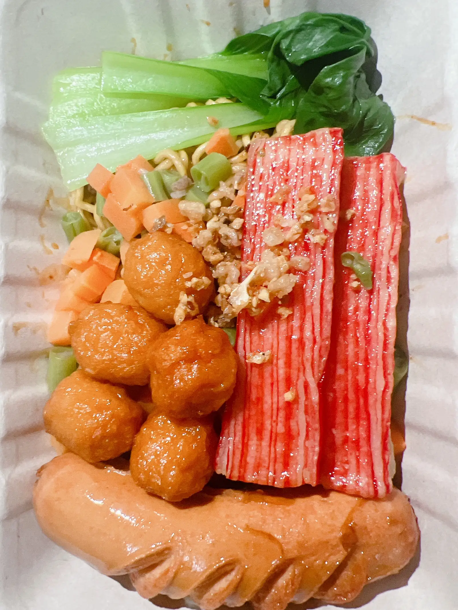 Mì Trộn Siêu Cay Thanh Cua + Xúc Xích + Cá / Bò / Tôm - 59.000 ₫ tại Bơ Food - Mì Trộn & Xiên Que - Đoàn Văn Bơ