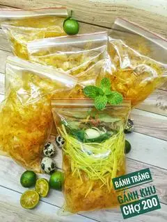 Bánh tráng Long An trộn (cay) - 35.000 ₫ tại Bánh Tráng Gánh - Khu Chợ 200